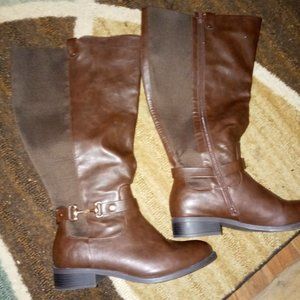 Torrid 11 brown boots